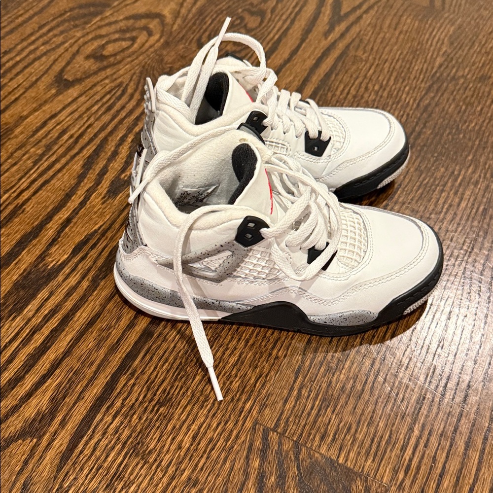 Retro Jordan 4 Cement Remastered Boys Size 12.5 - Picture 2 of 5